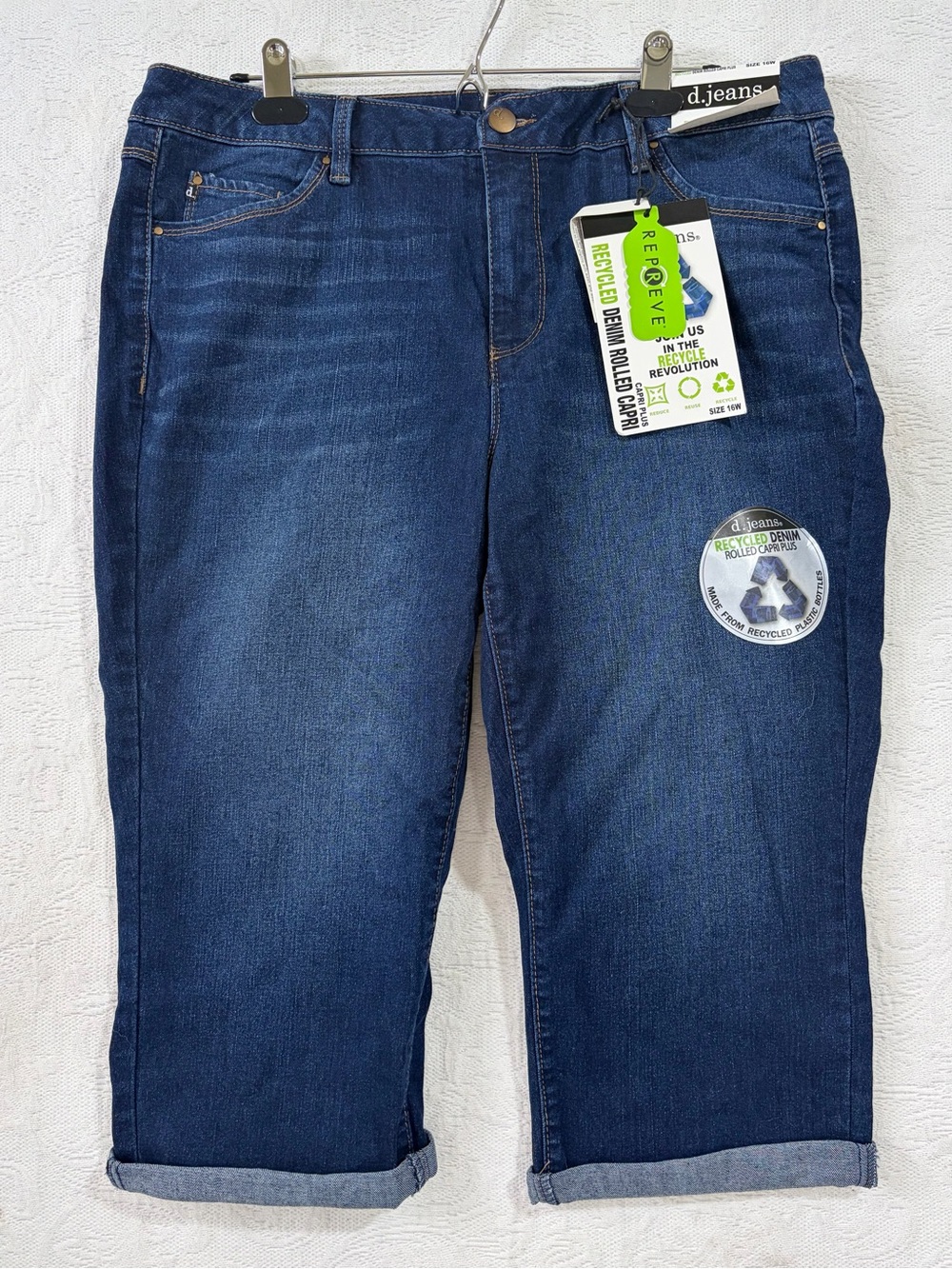 d. jeans Indigo Cuffed Denim Capri’s